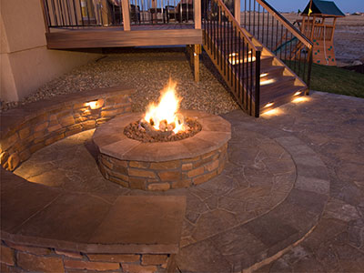 Fireplace & Fire Pit